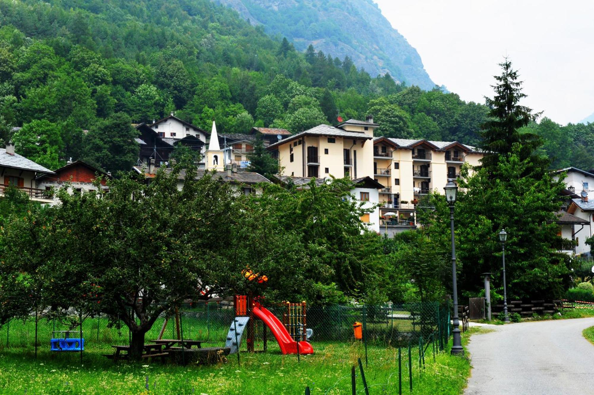 Residence Bellevue Antey-Saint-André Zewnętrze zdjęcie