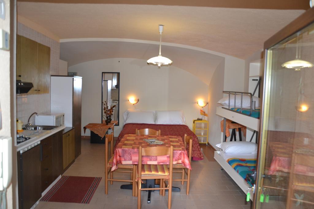 Residence Bellevue Antey-Saint-André Pokój zdjęcie